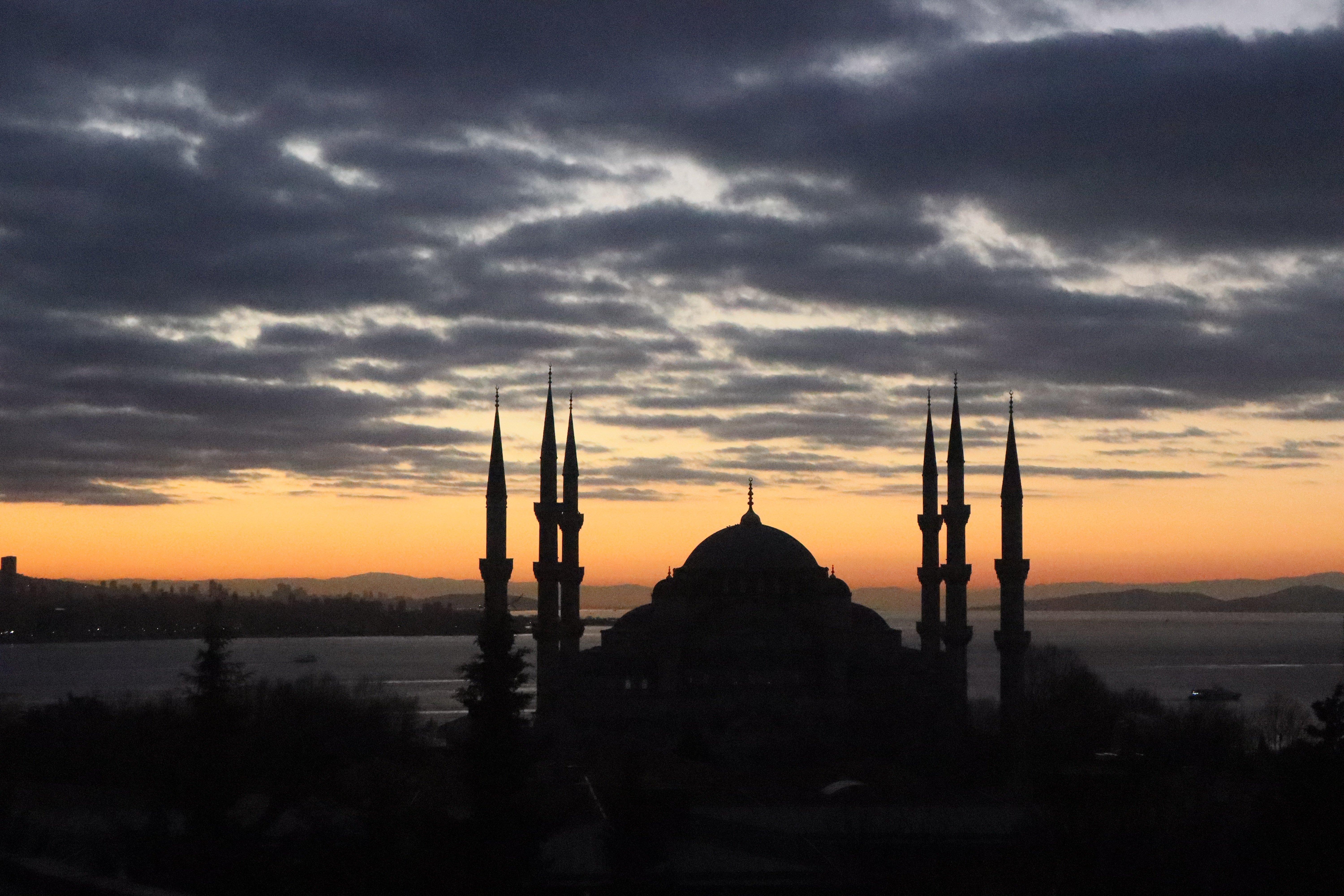 Sawtransfer Istanbul